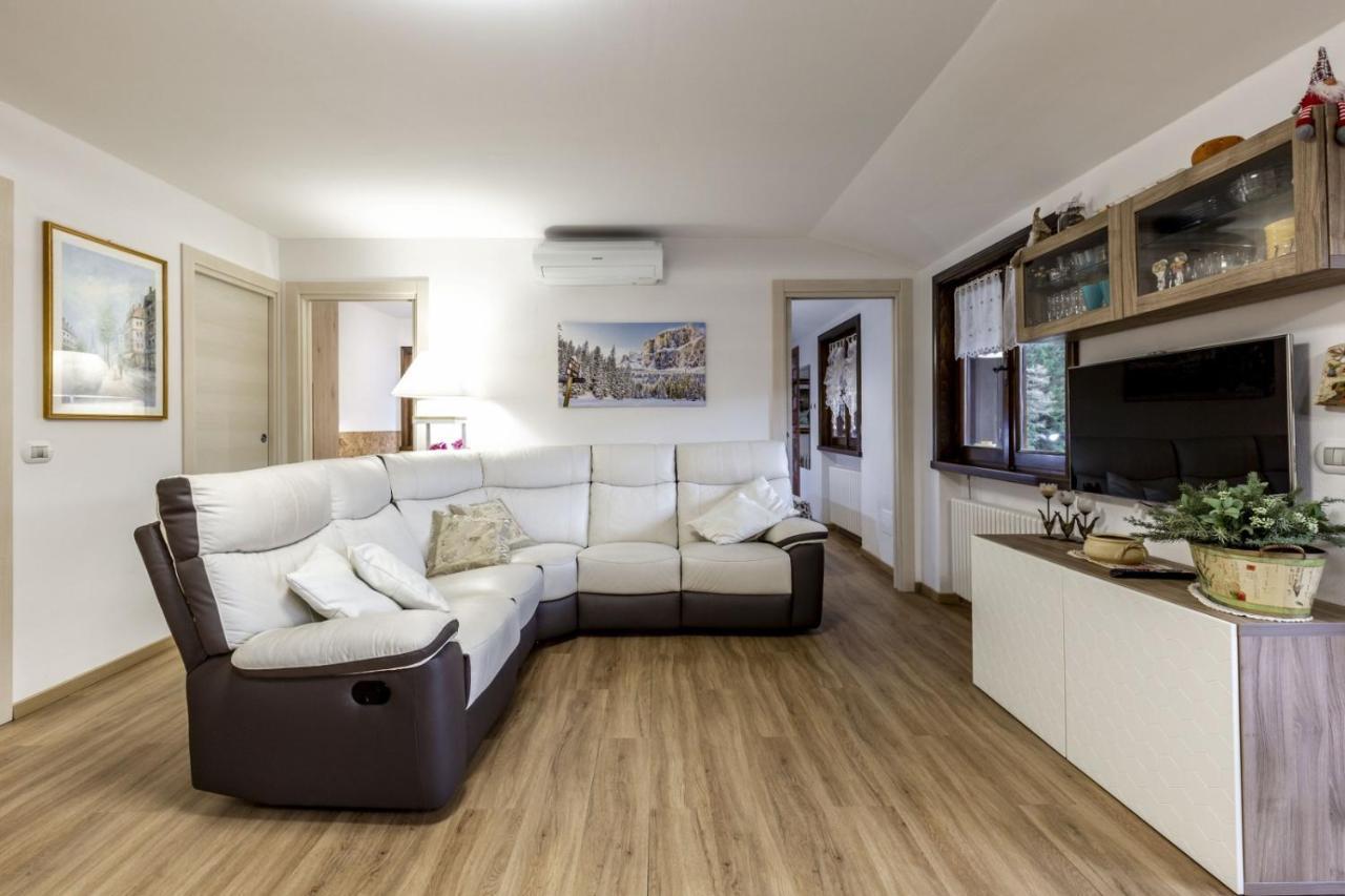 Des Alpes 2 Apartment Canazei Luaran gambar