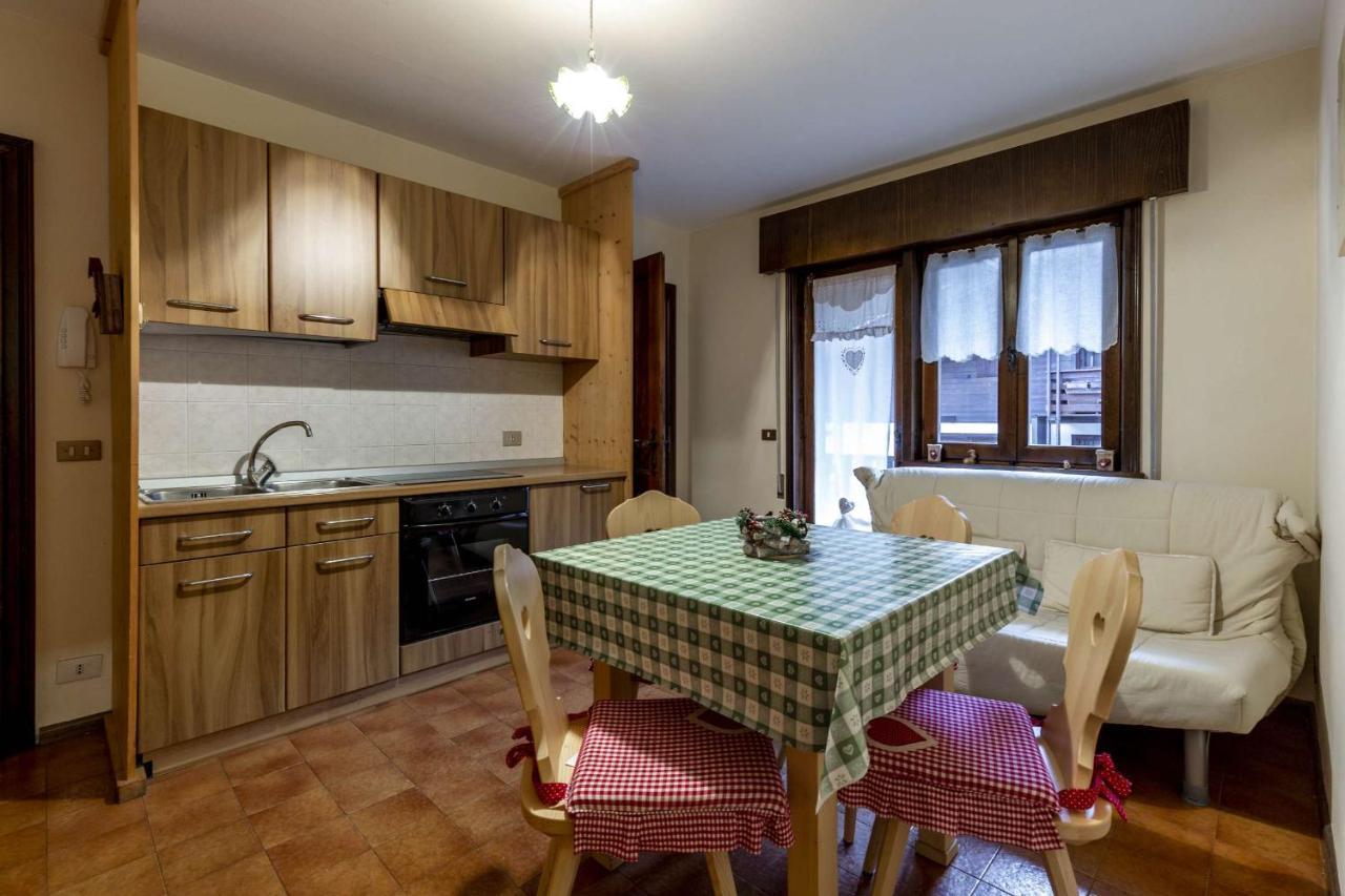 Des Alpes 2 Apartment Canazei Luaran gambar