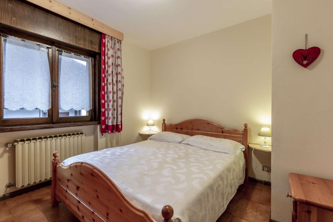 Des Alpes 2 Apartment Canazei Luaran gambar